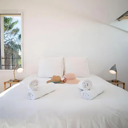 La Des Salants La Capte Presqu'ile De Giens Villa